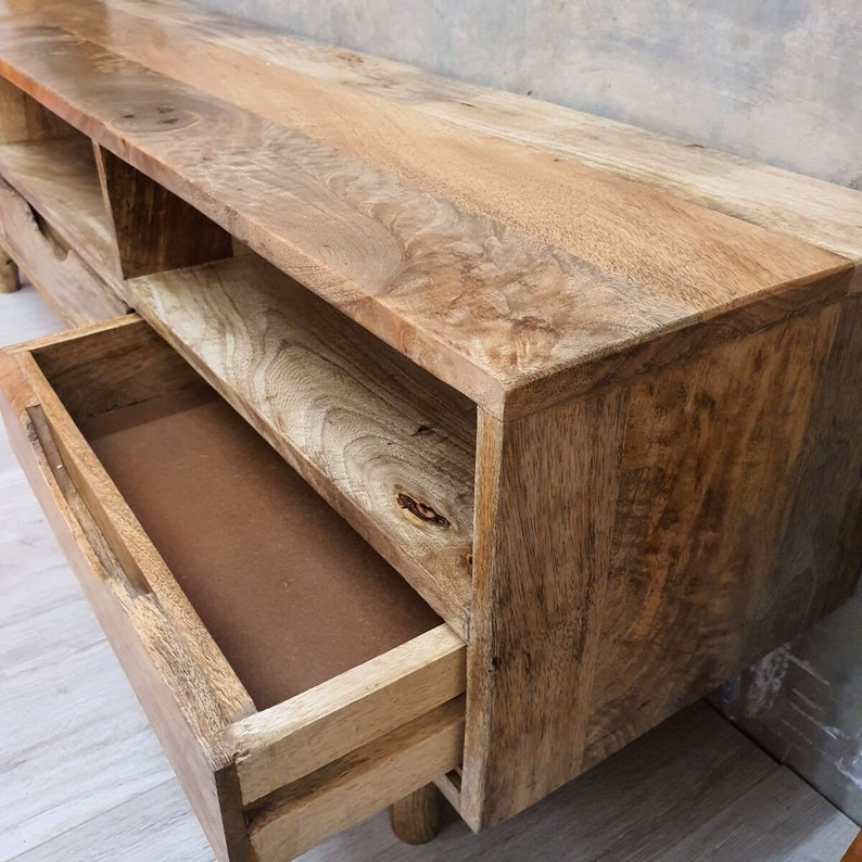 Vintage Έπιπλο Τηλεόρασης