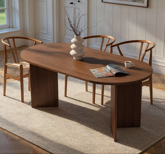 Μεγάλο Τραπέζι Τραπεζαρίας