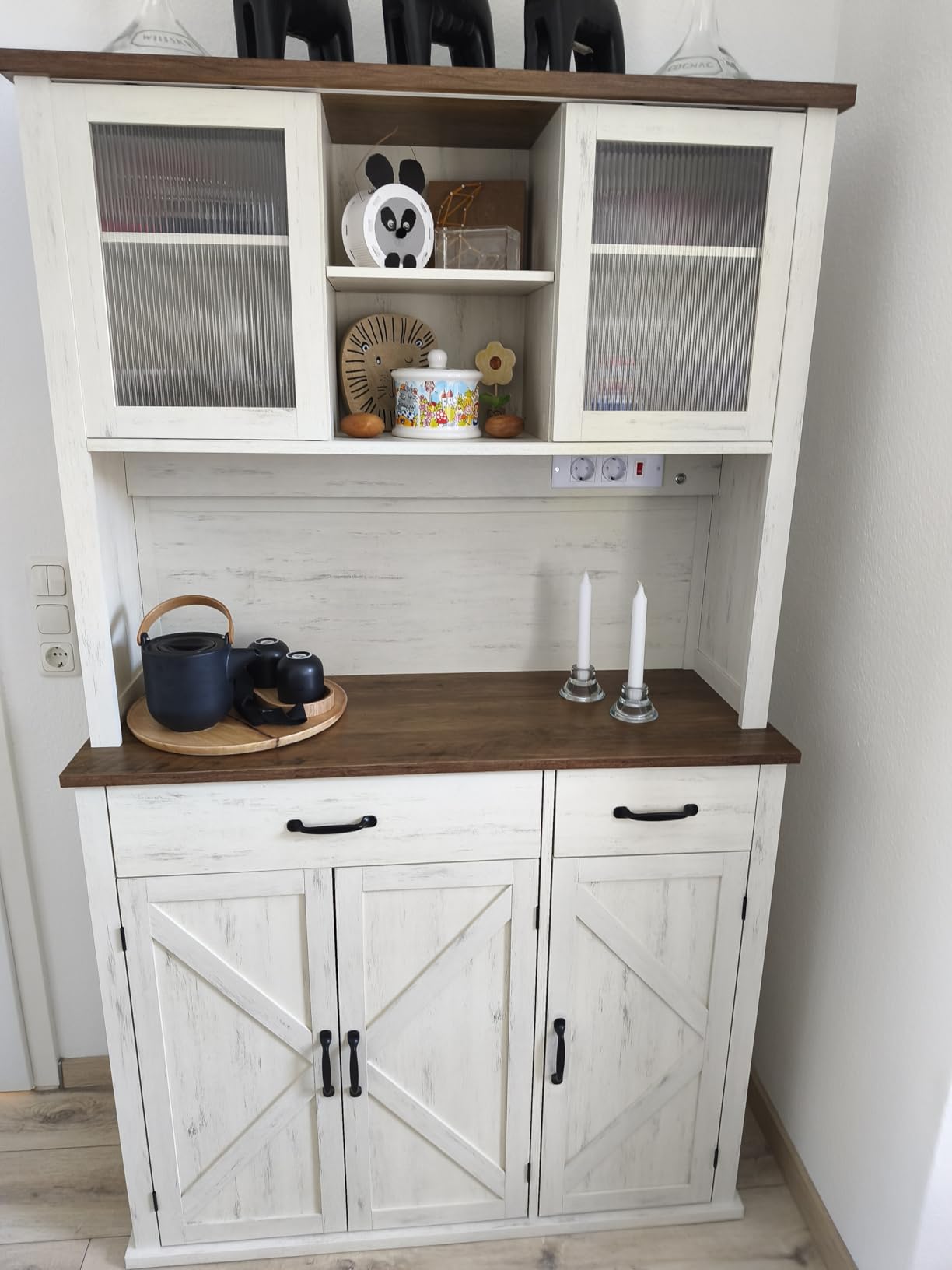 Μπουφές με φωτισμό Ντουλάπι Βοηθητικό Ράφι Κουζίνας με Συρόμενες πόρτες και συρτάρια 39,5 x 106,5 x 180,6 εκ Παλαιωμένο Λευκό BB-K391W02