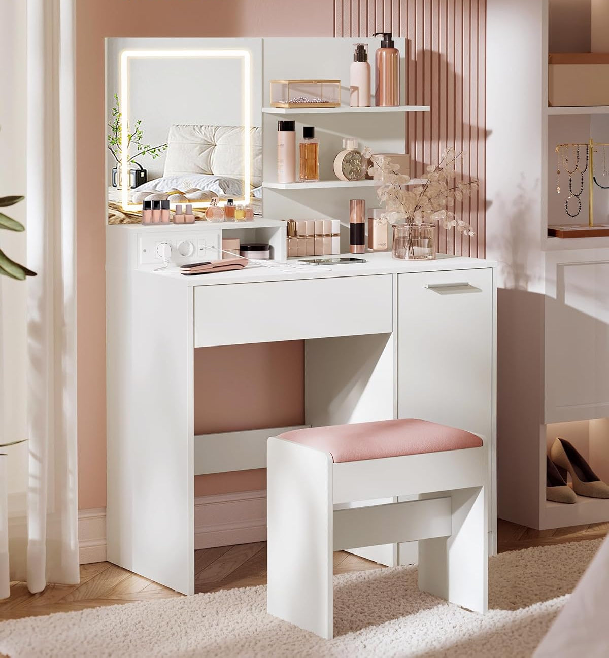 Τραπέζι Μπουντουάρ Μακιγιάζ