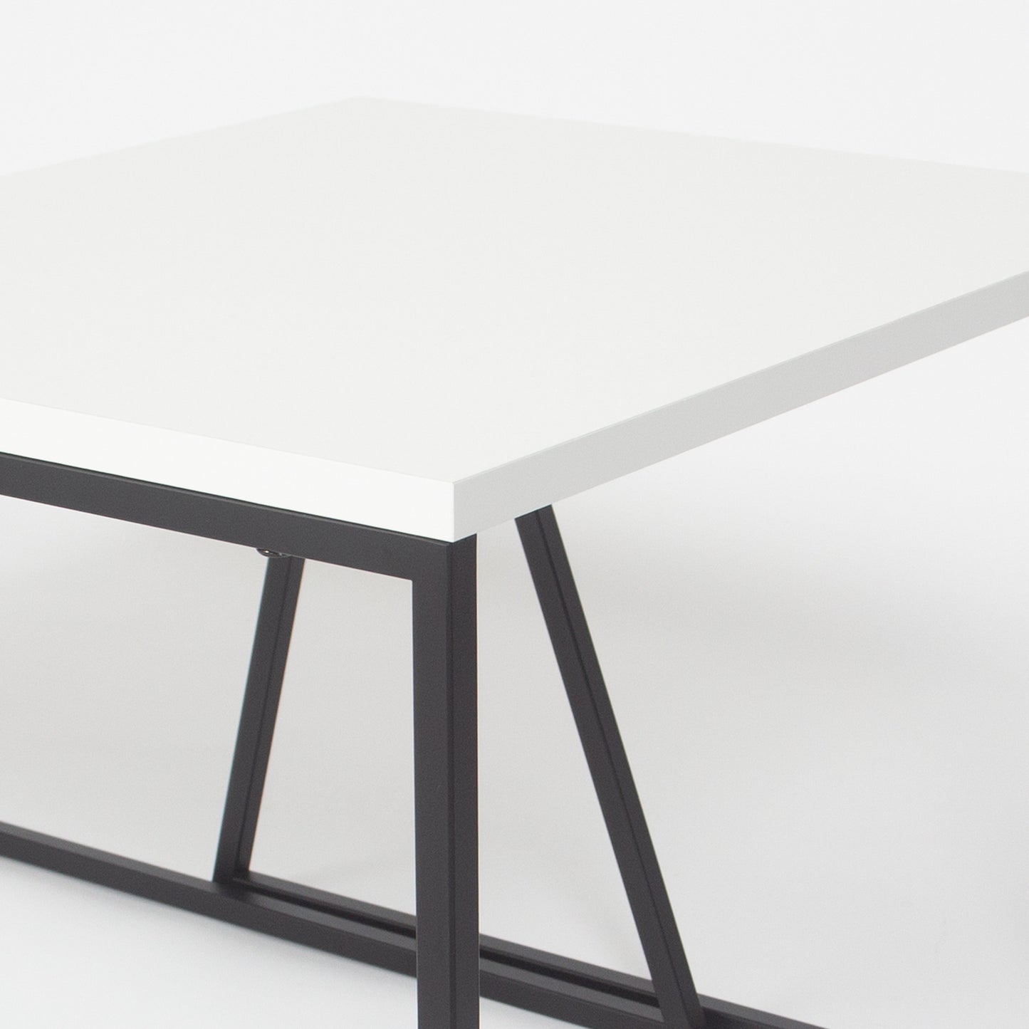 Τραπεζάκι Σαλονιού Set Λευκό - Μαύρο 88 x 50 x 38 εκ GR855DTE2915