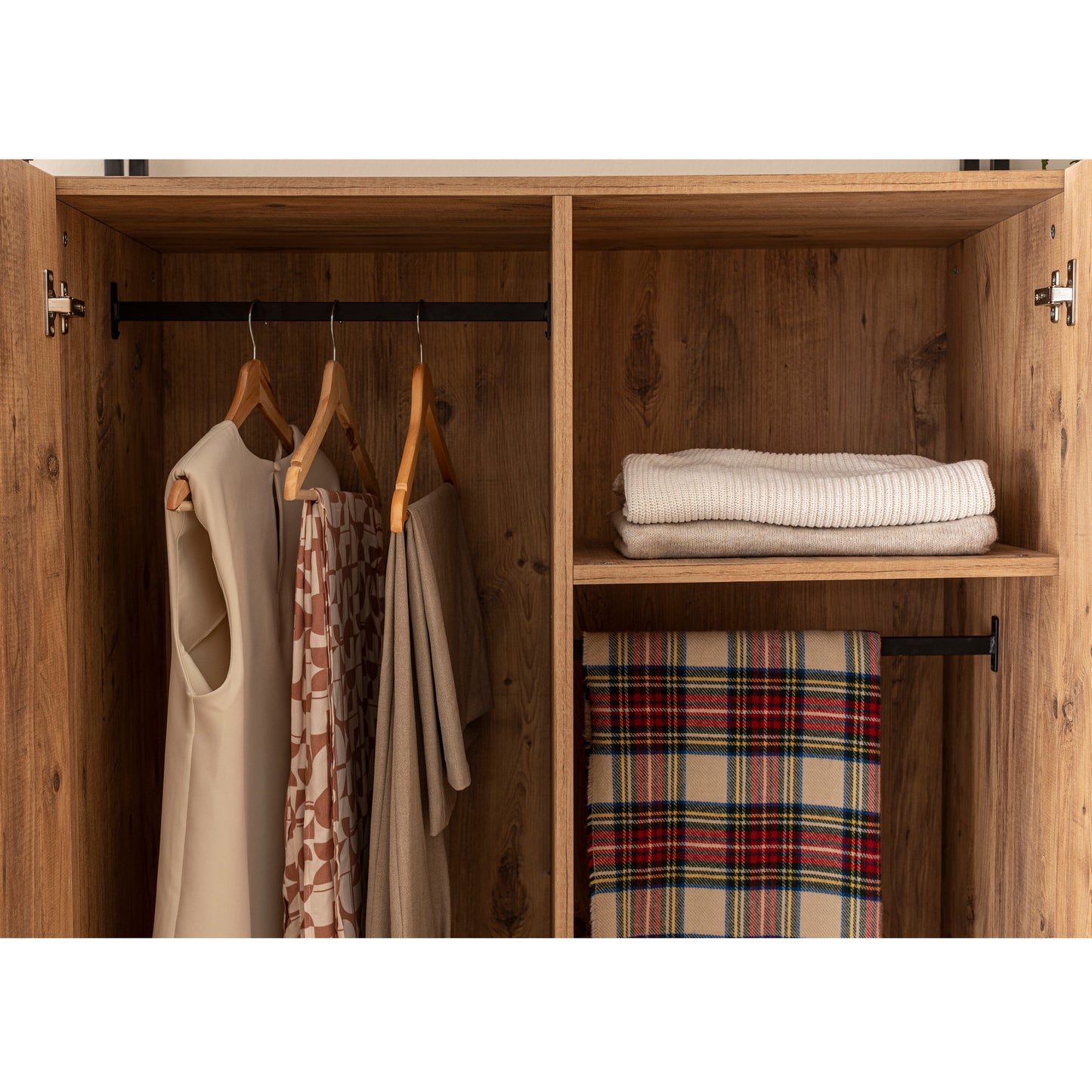 Ντουλάπα 104x225x52 εκ Πεύκο Atlantic 863SPH5448