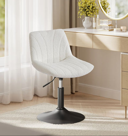 Καρέκλα Γραφείου Κρεμ Μπουκλέ