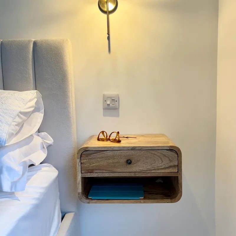 Κομοδίνο Κρεμαστό Επιτοίχιο με Συρτάρι και Ράφι Εξοικονόμησης Χώρου Μασίφ Ξύλο Μάνγκο IN707